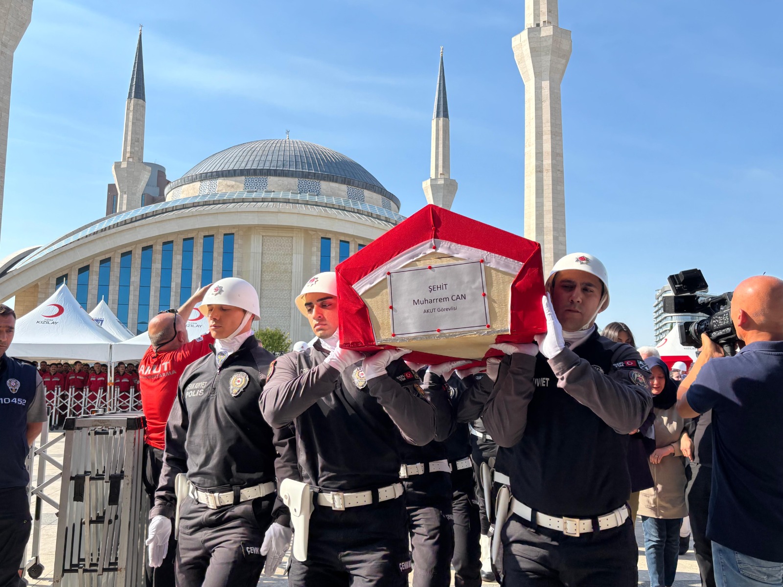 Ankara'da duygusal tören