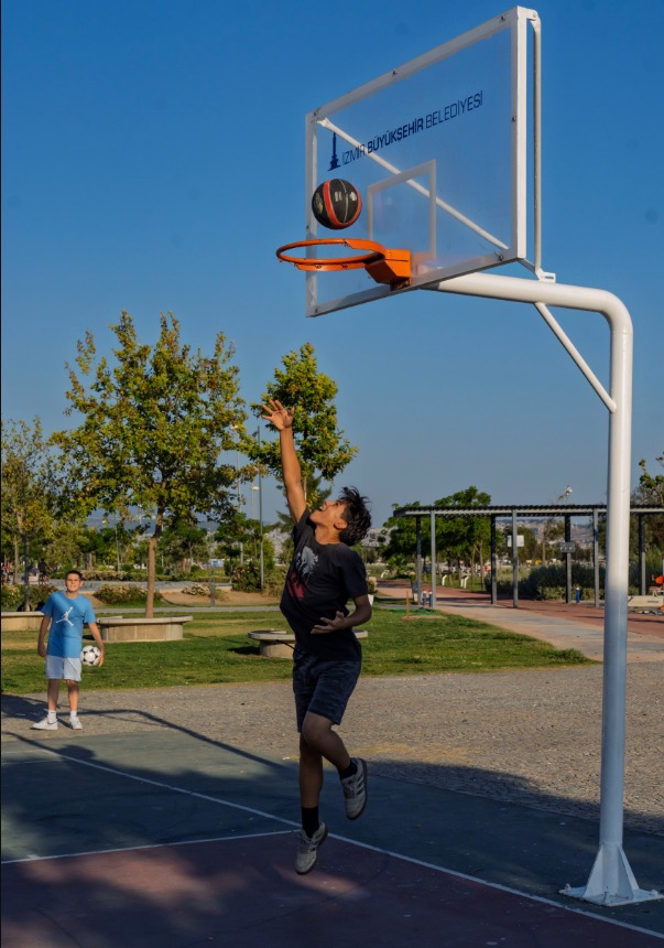 "Herkes için spor, her yerde spor" mottosuyla yeni duraklar yolda