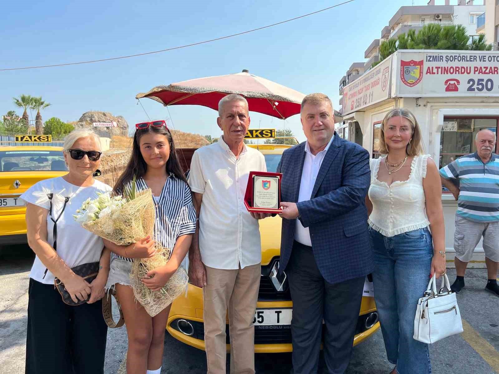 45 Yılda Tek Bir Ceza Yemedi, Sakal Tıraşsız Direksiyona Geçmedi 1