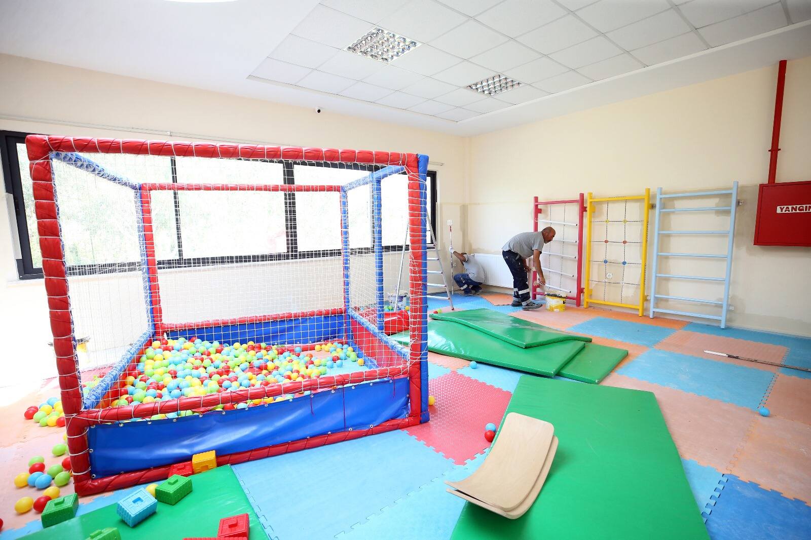 İzmir Karşıyaka’dan geleceğe yatırım: Anaokullarında büyük yenileme!-2