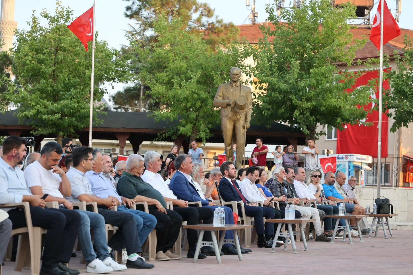 Denizli'de gökyüzü anıtı