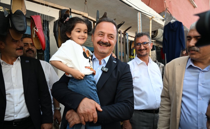 Yavuz Ağıralioğlu