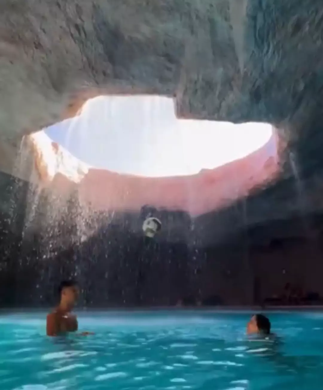 Sosyal medyada gündem oldular