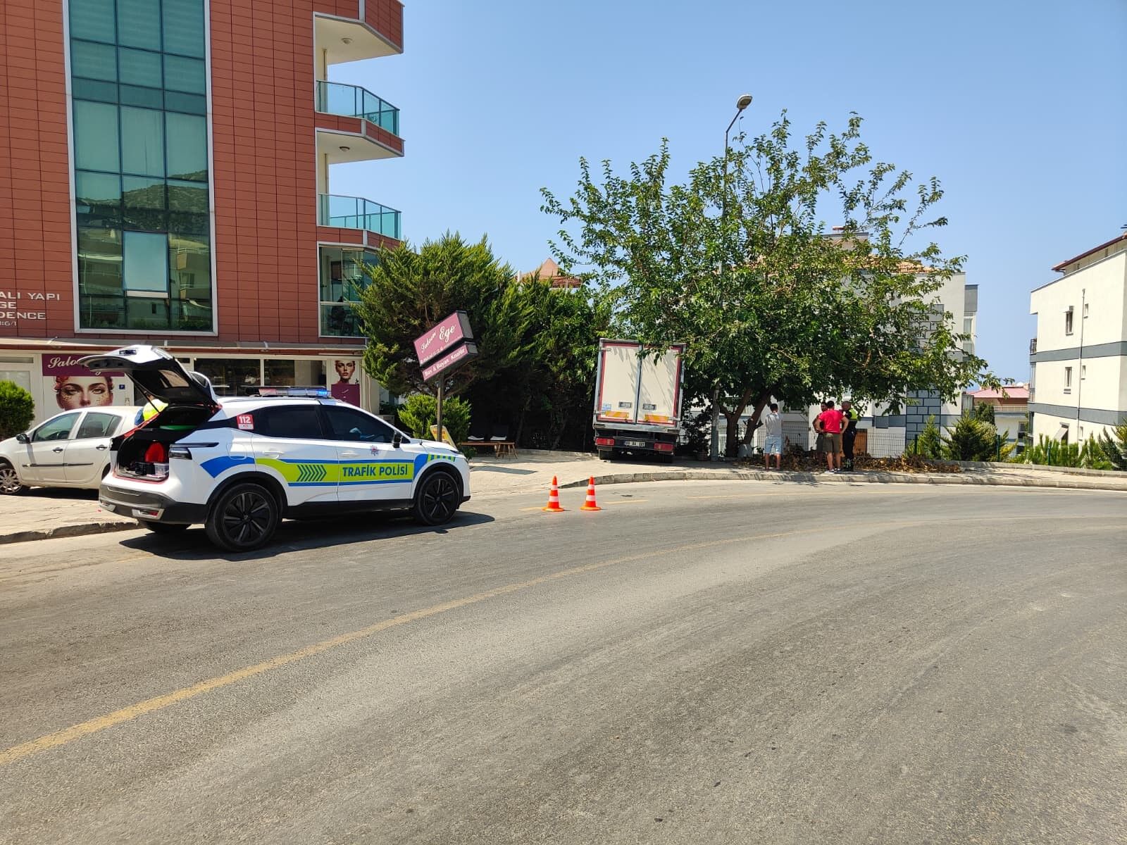 Maddi hasar oluştu, yaralı yok