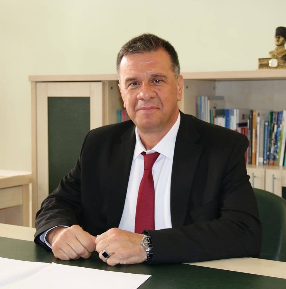 "Parti yönetimi destek yerine iftiralarla yıpratıyor"