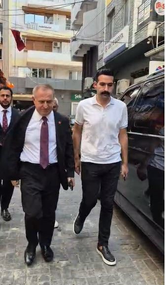 CHP yönetimi Aydın'da olağanüstü toplandı