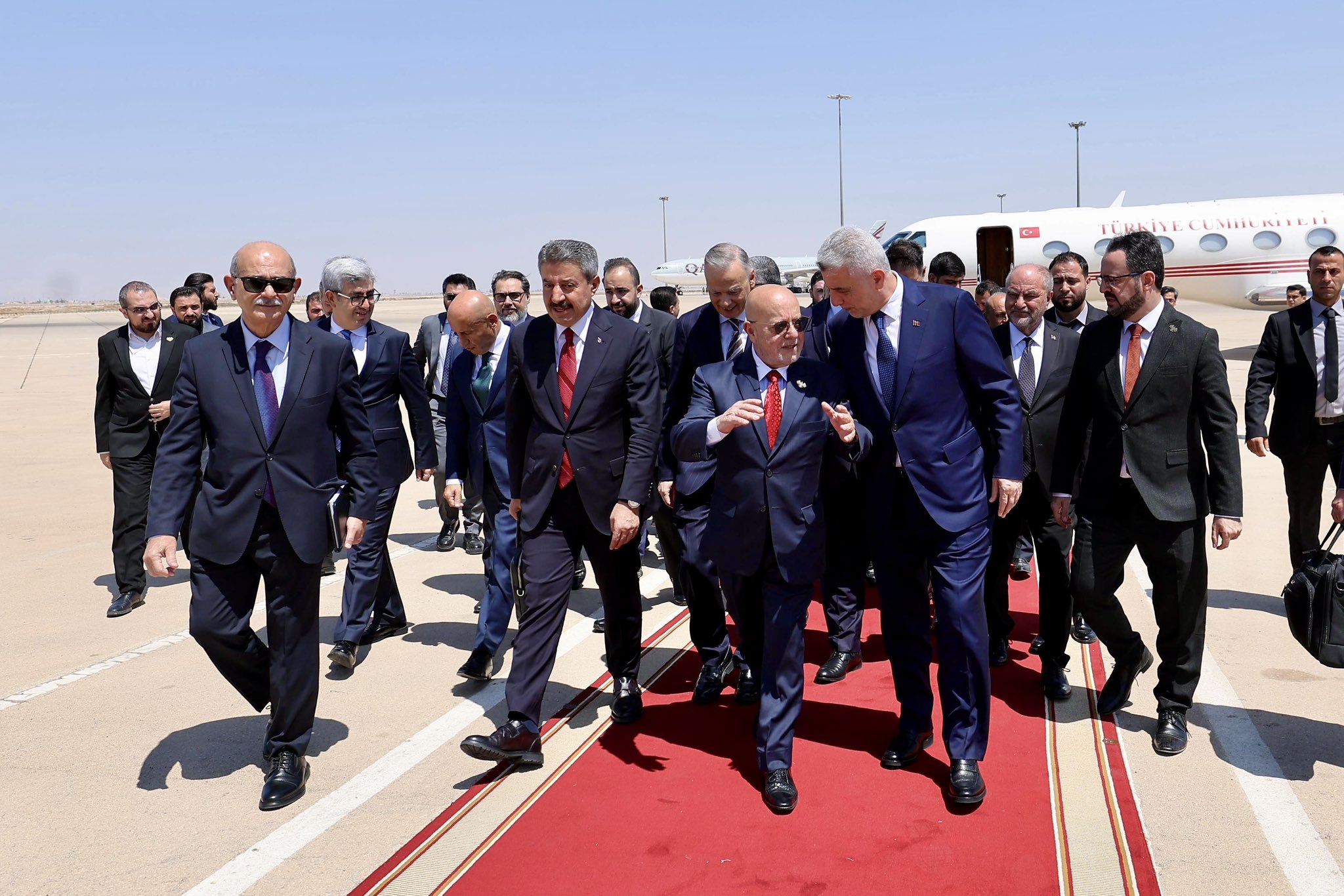 B A K A N B O L A T S U R I Y E’ D E 883940 262603