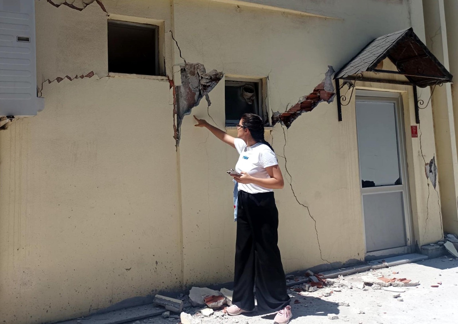 13 saniyelik deprem: "Daha uzun sürseydi durum daha kötü olurdu"