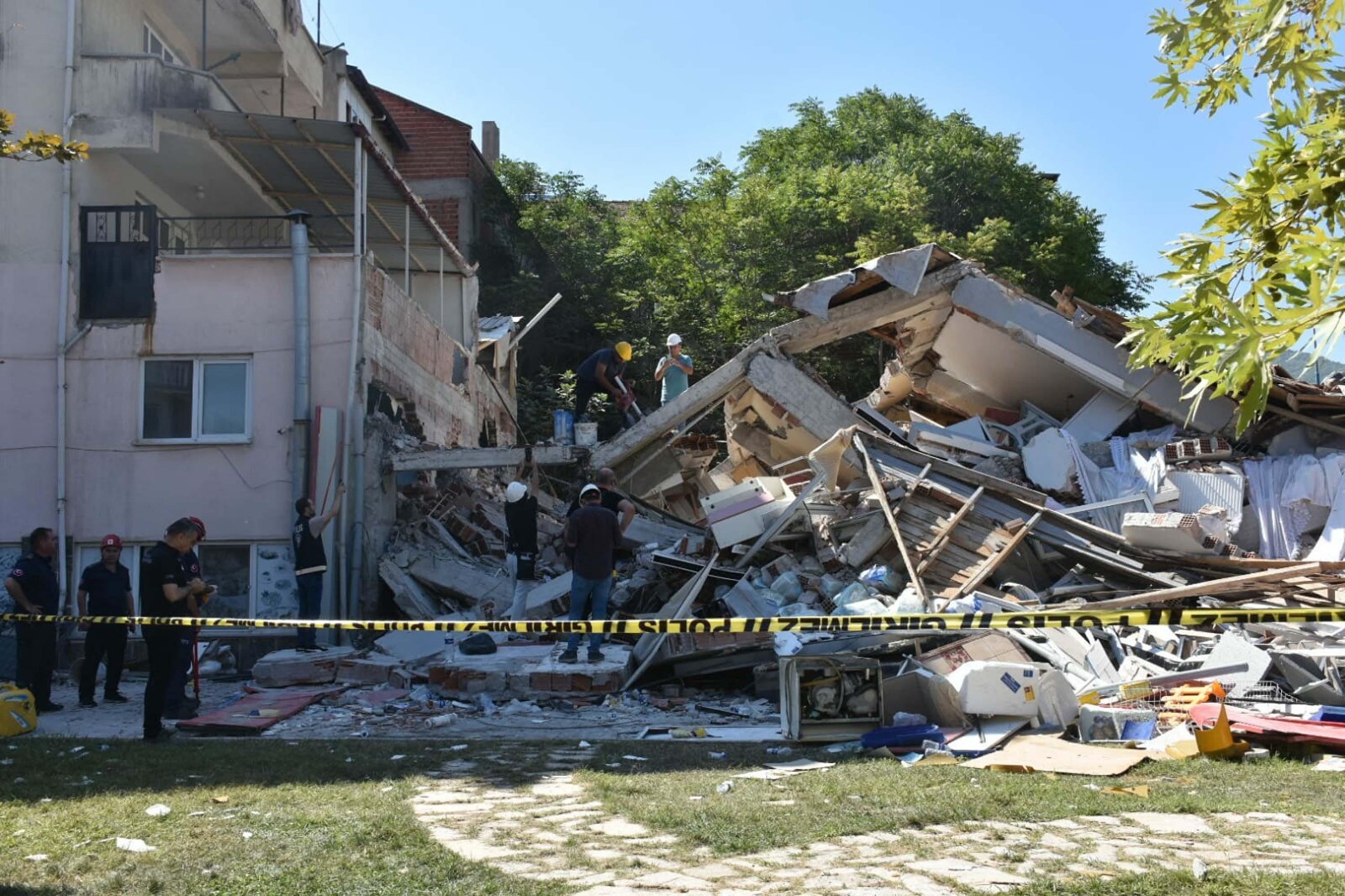 Bir 'Bariyer' görevi görüyor