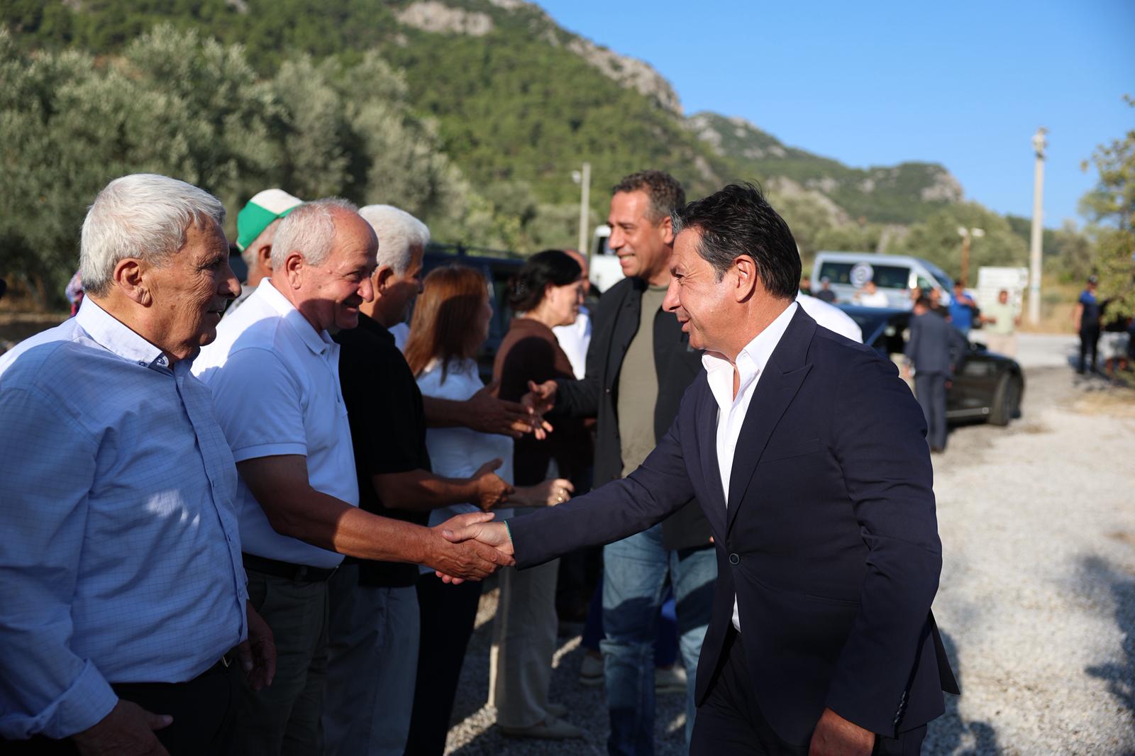 Başkan Aras “Önemli Olan Halka Dokunan Projeler Yapmak” (9)