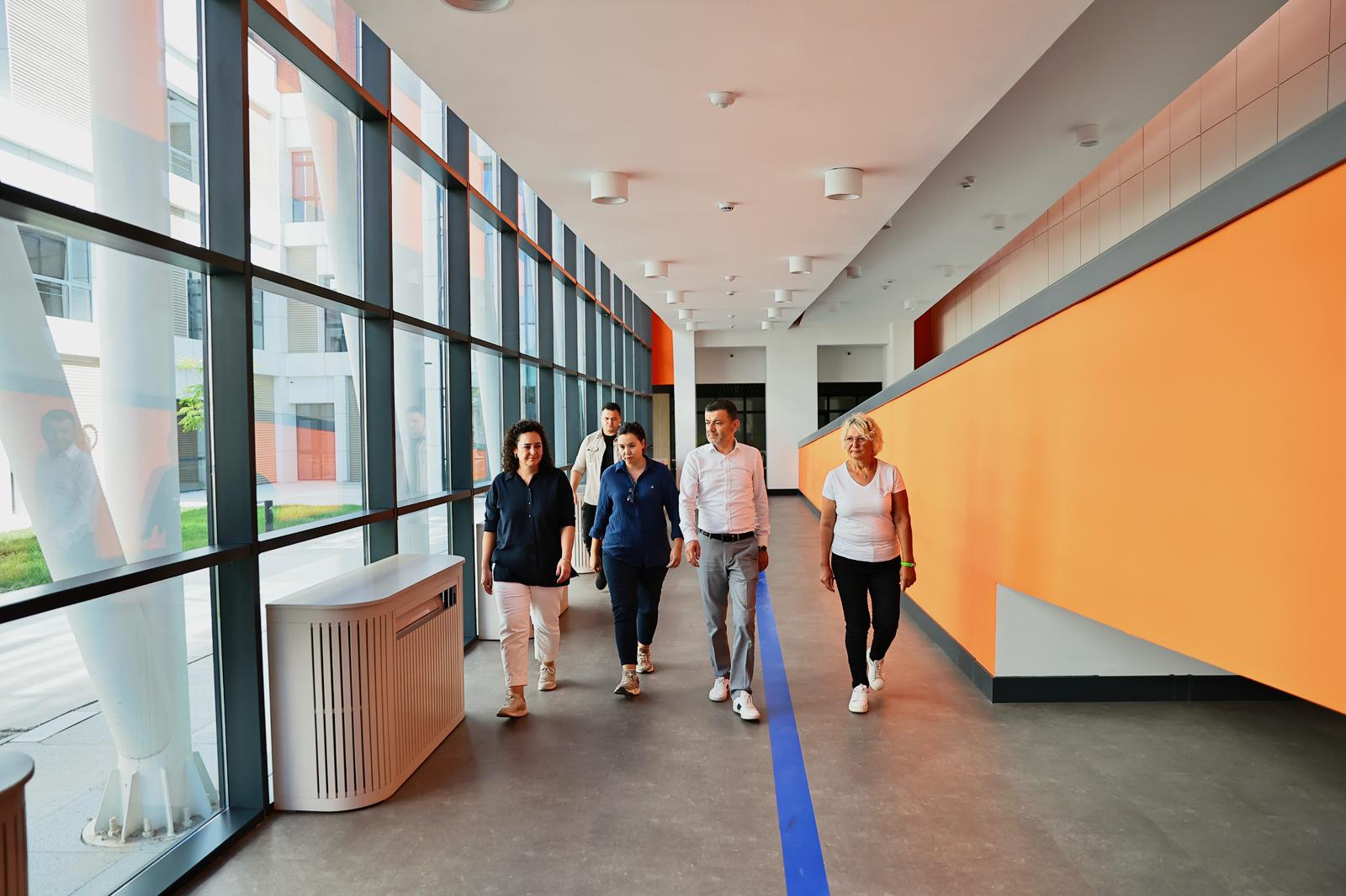 Başkan Çavuşoğlu Engelsiz Spor Ve Yaşam Merkezi’nde (3)