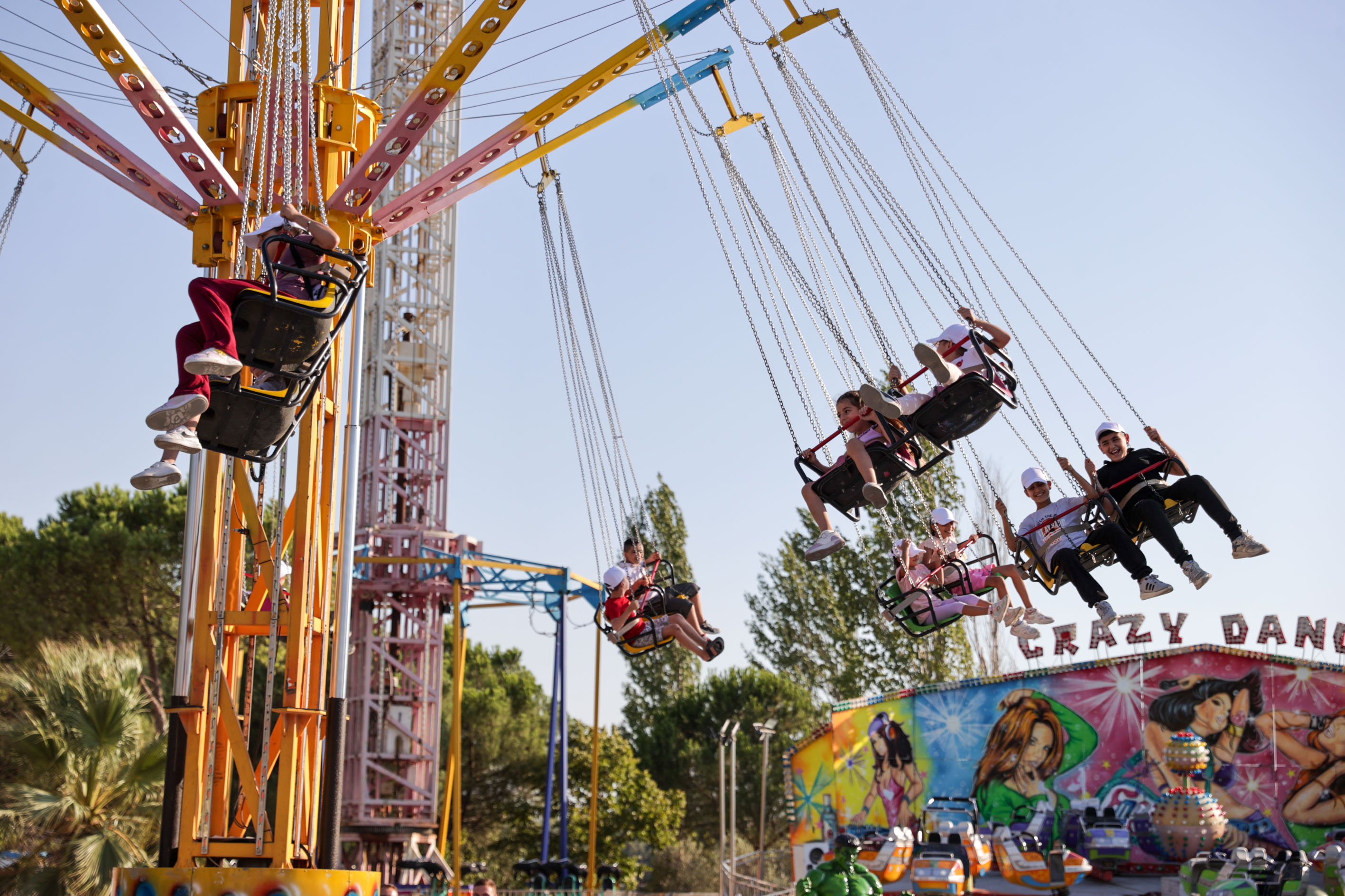 Başkan Duman’dan Çocuklara Lunapark Sürprizi (8)