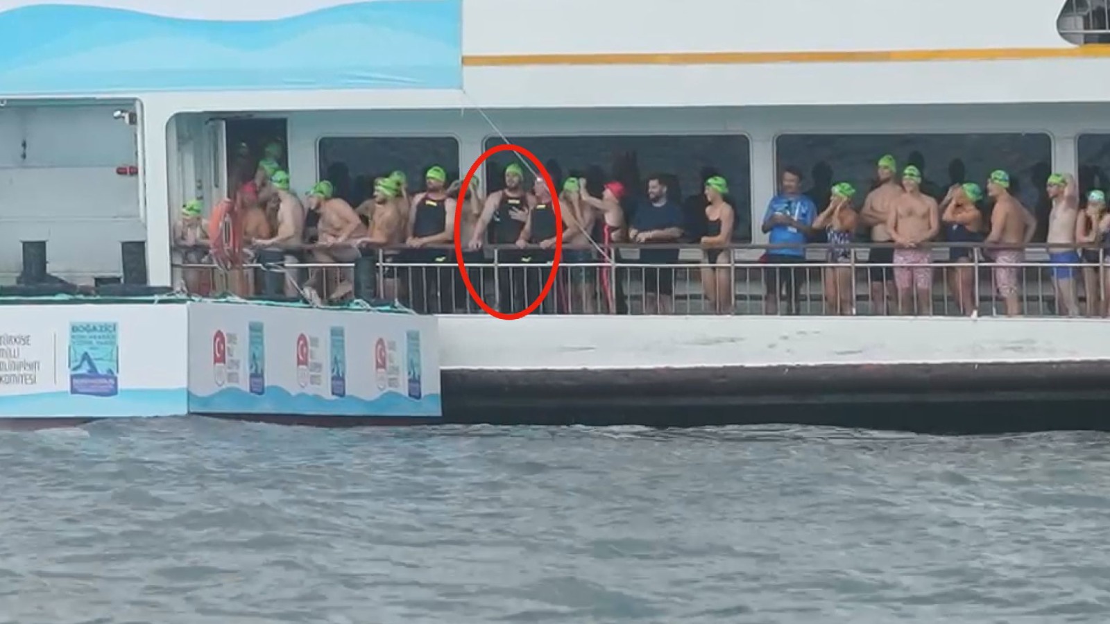 Görkemli yarış, kayıp haberiyle gölgede kaldı