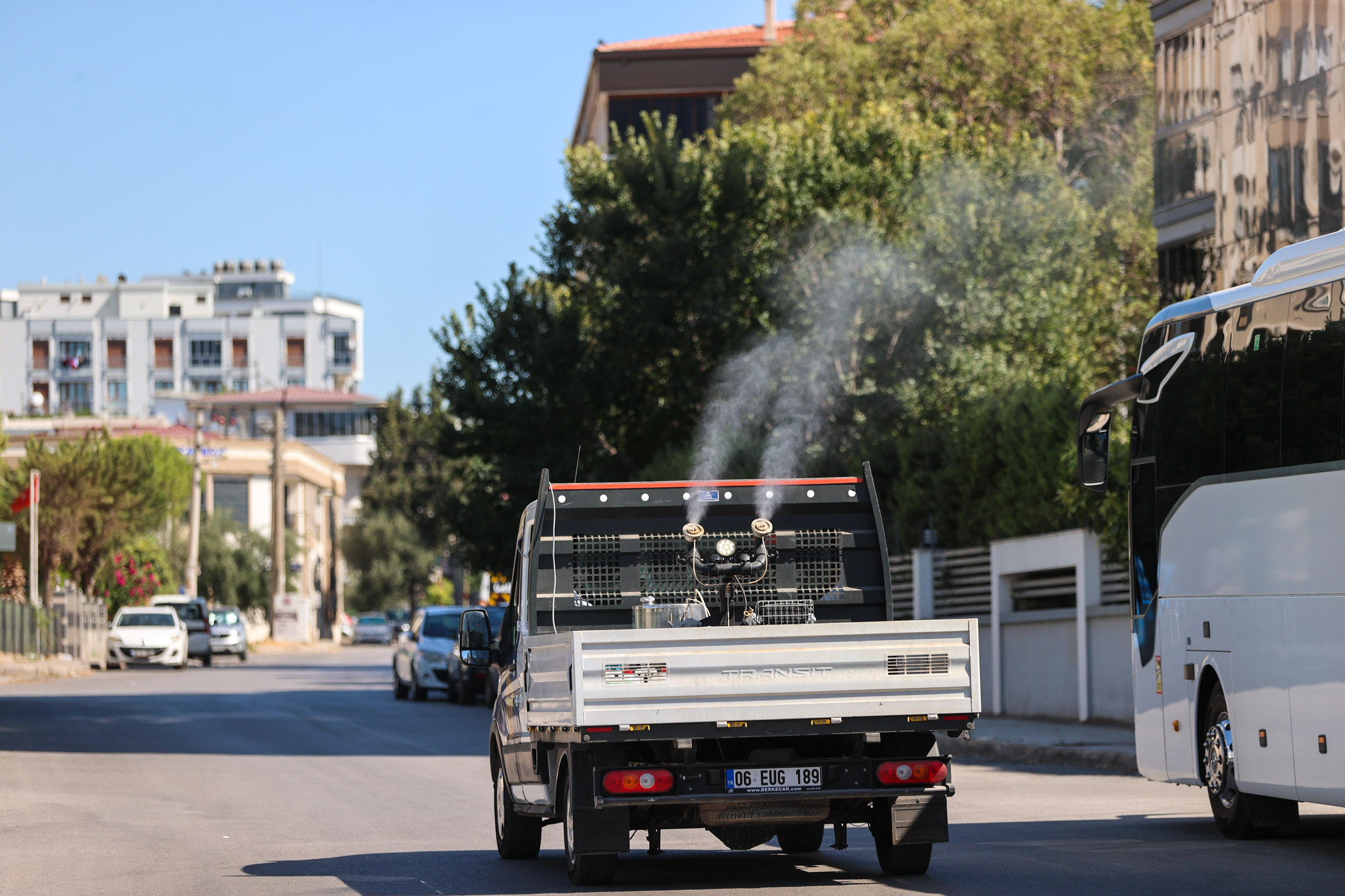 Buca’da Haşere Ve Sineklere Karşı 24 Saat Mücadele (1)