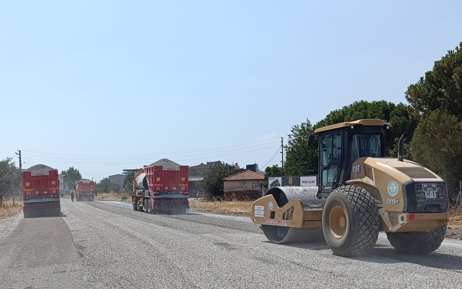 Büyükşehir, Soma’da Sıcak Asfalt Çalışmalarını Tamamladı (15)