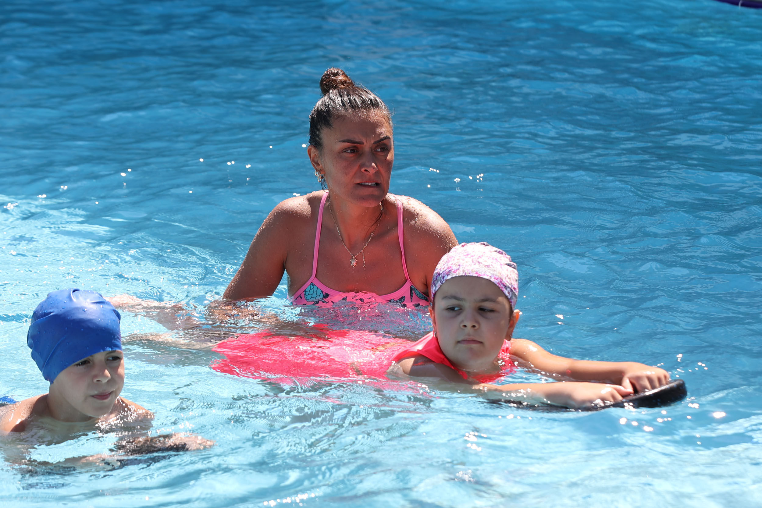 Büyükşehir’den Çocuklara Ücretsiz Yüzme Kursu Başladı (2)