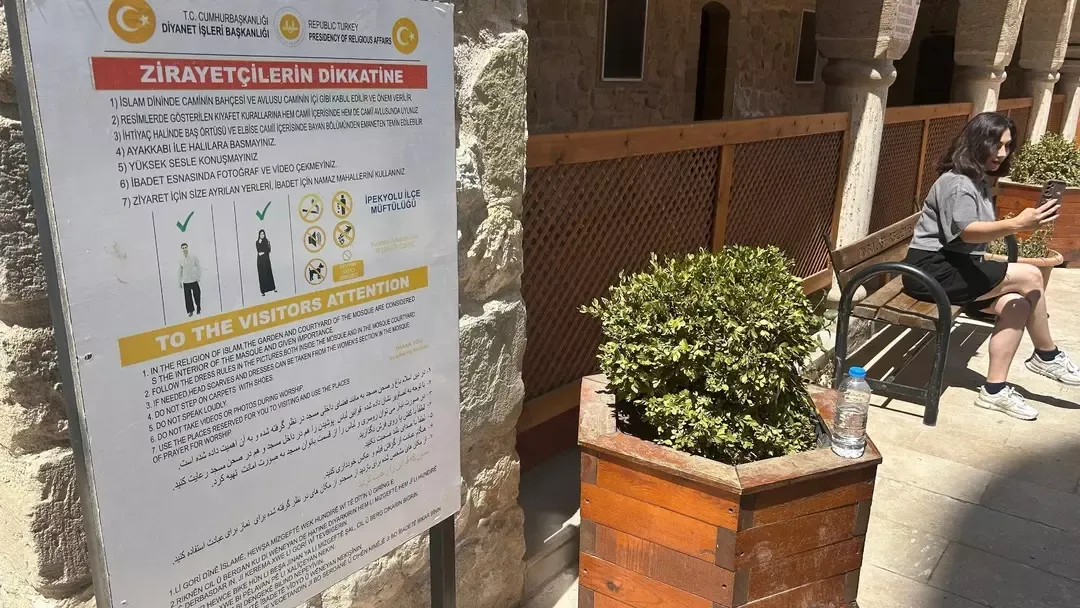 Dört dilde uyarı tabelaları dikkate alınmadı