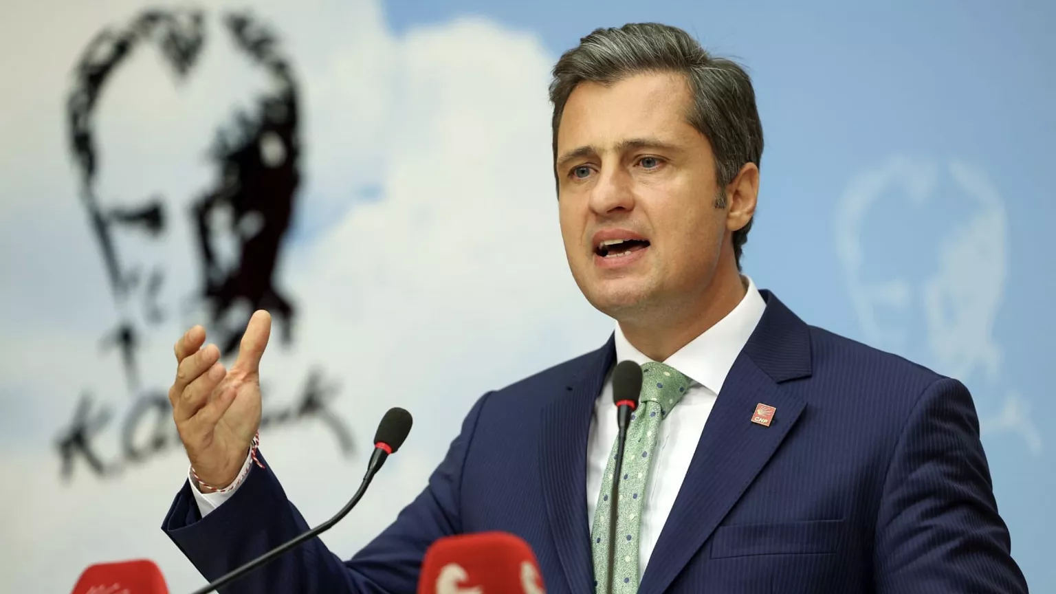 “Deniz Yücel’e bir operasyon yaptığını düşünüyorum”