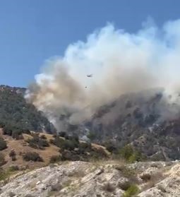 Denizli Buldandaki Yangini Sondurme Calismalarinda Yaralanan Gorevli Hastaneye Kaldirildi3