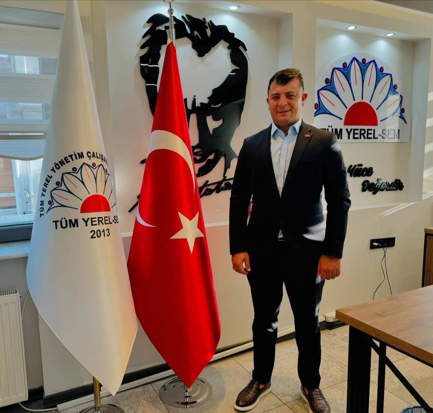 "Biz hukukun, emeğin ve onurun yanındayız"