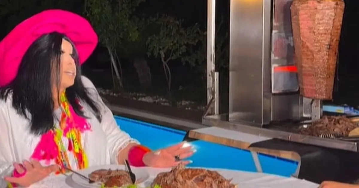 Bülent Ersoy'dan “ekonomik araç” İddialarına sert tepki: "Kutuplar kadar uzak"