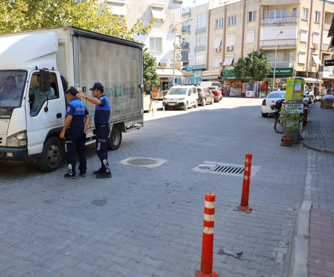 Efes Selçuk’ta Şehi̇r İçi̇ Trafi̇kte Yeni̇ Dönem Başladi (3)