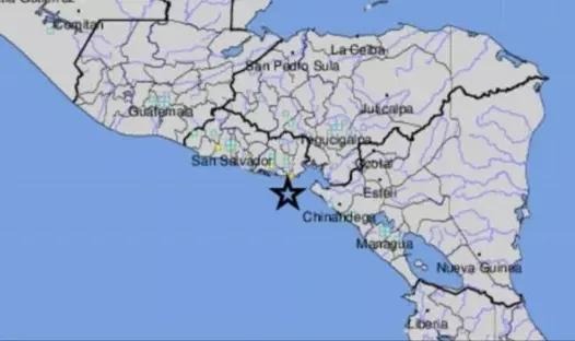 El Salvador Aciklarinda 6 5 Buyu