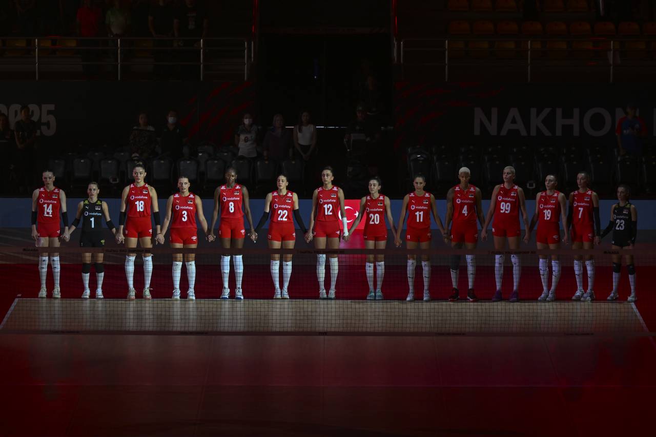 Kanada karşısında üstün oyun