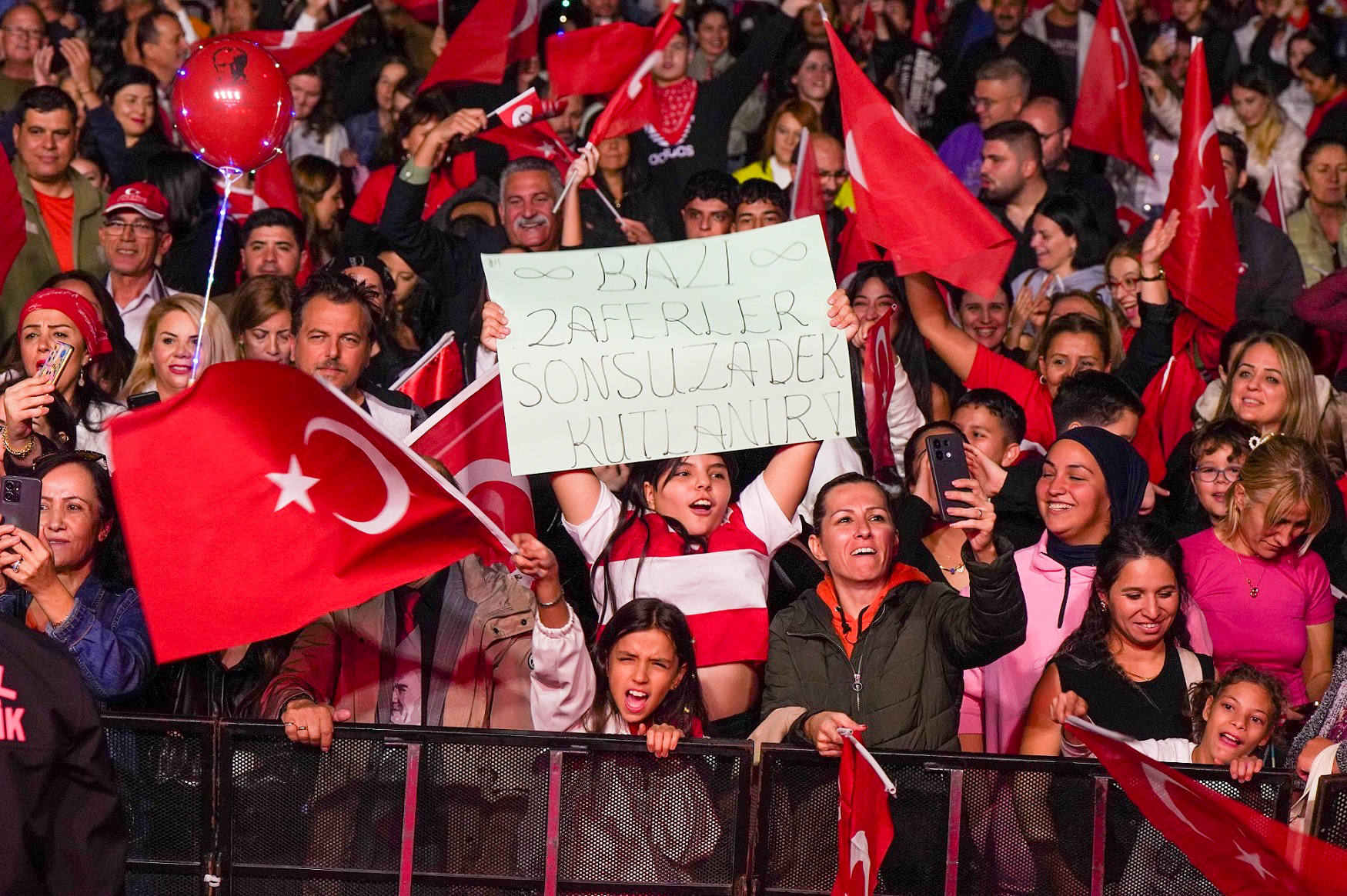 Gaziemir’de 30 Ağustos Zafer Bayramı Halk Dansları Gösterisi Ve Konserle Kutlanacak (3)