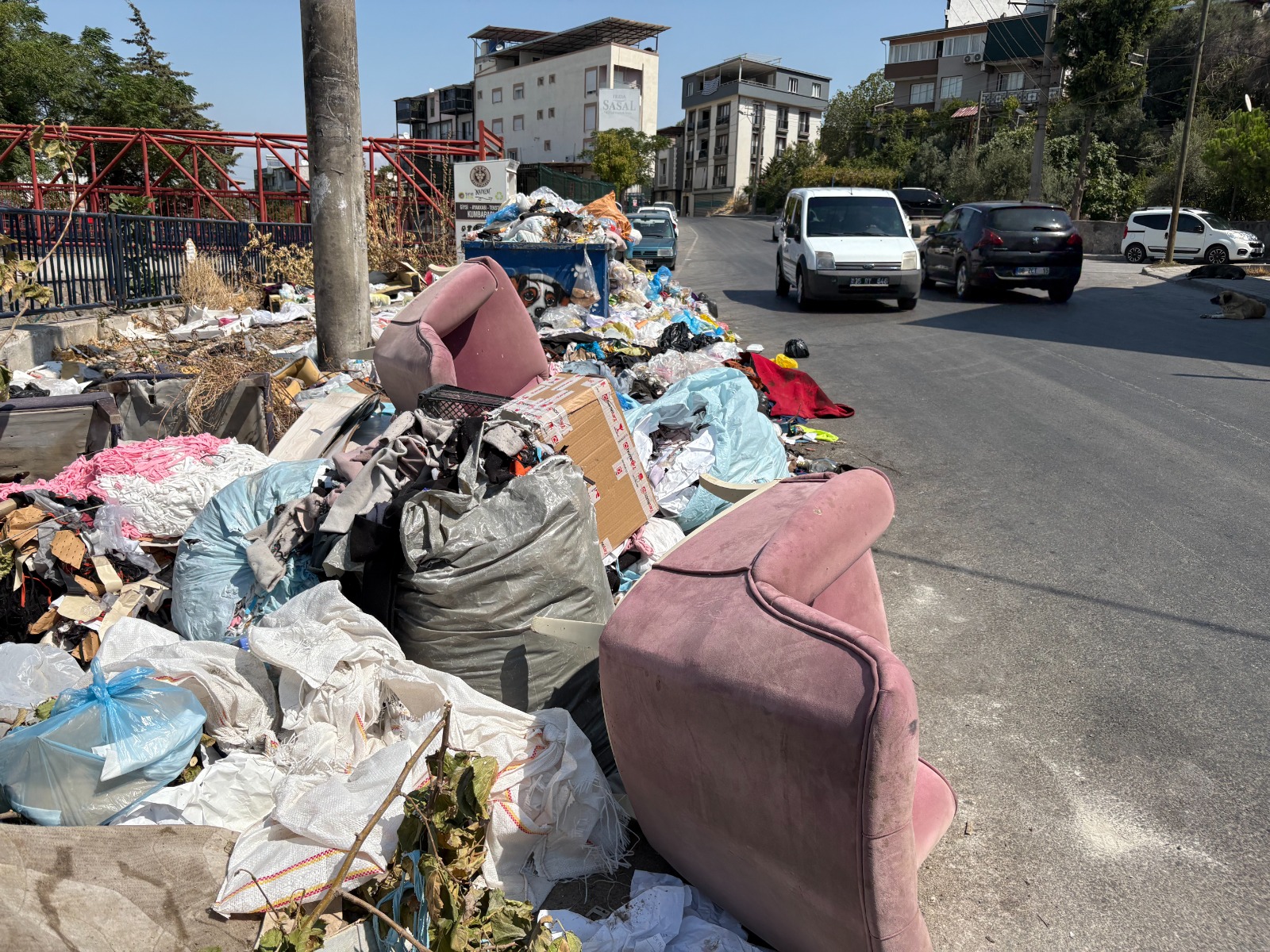 Sokağa çıkılmaz hale gelen mahalleler