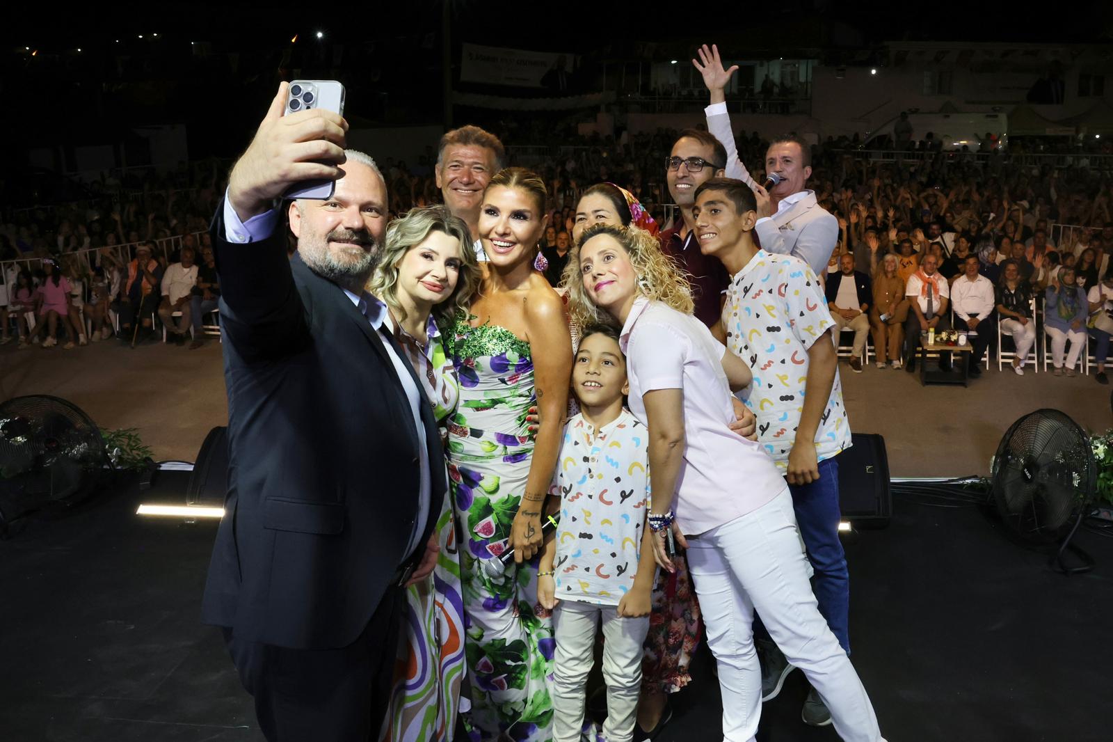 Festival finali Gülben Ergen konseriyle taçlandı