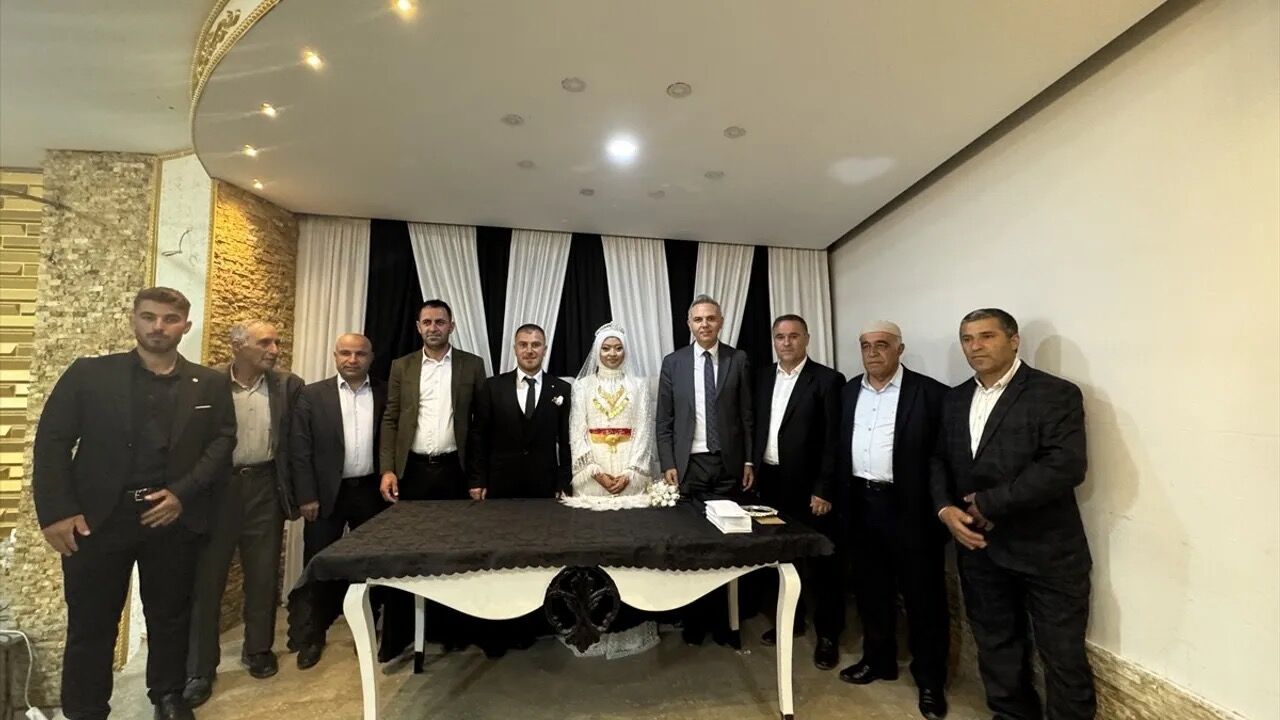 Hakkariye gelin geldi