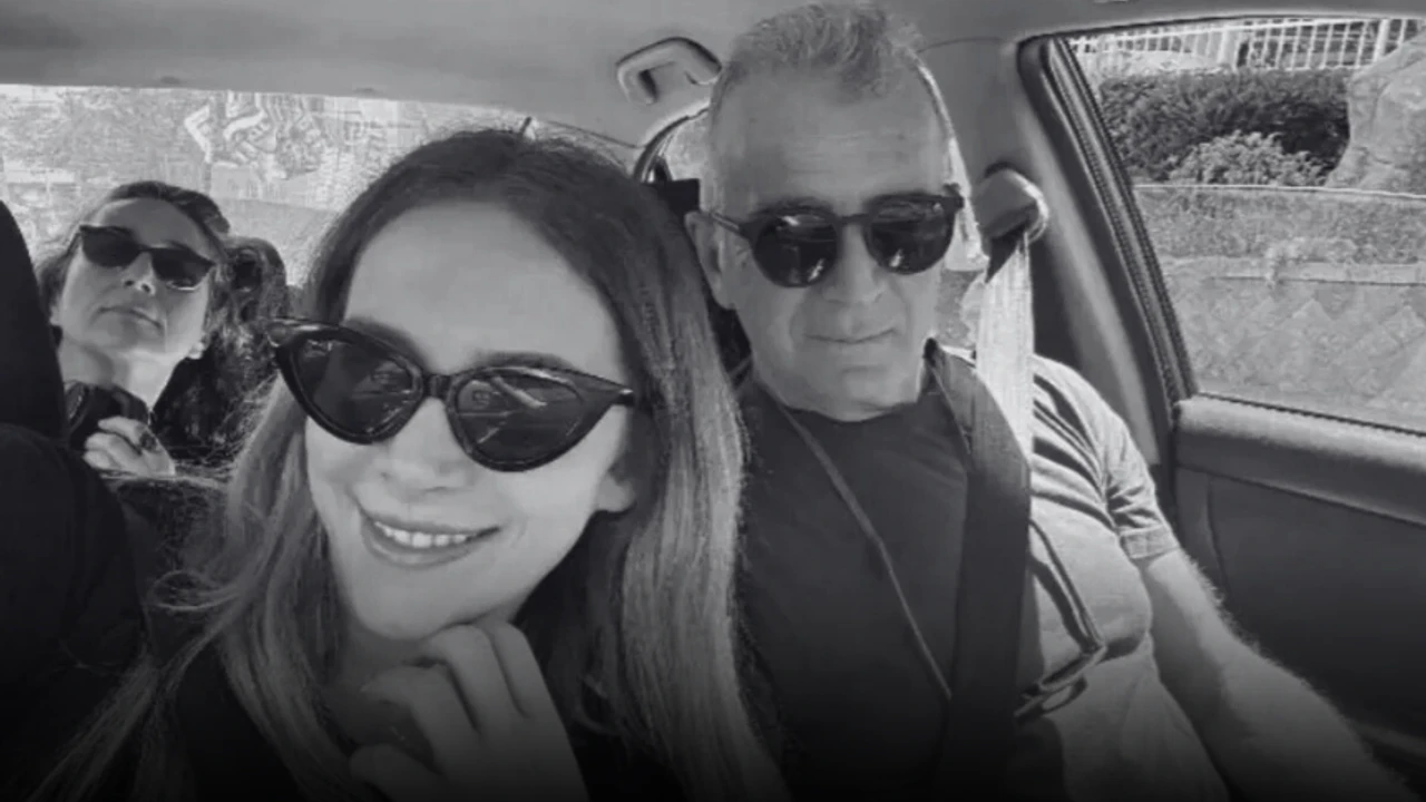 Hayal Köseoğlu Ve Babası