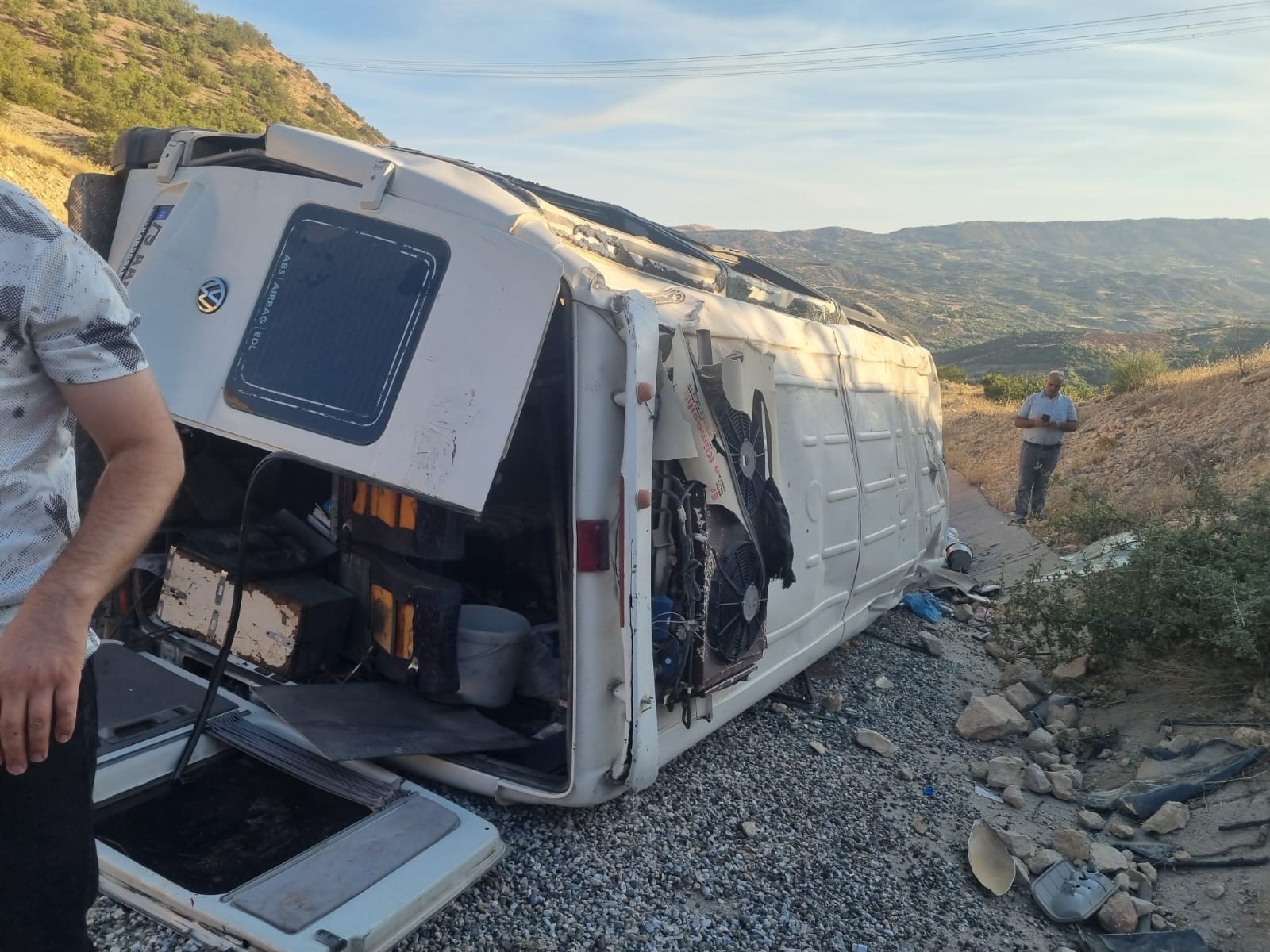 Acil ekipler sevk edildi, yaralılar hastaneye kaldırıldı