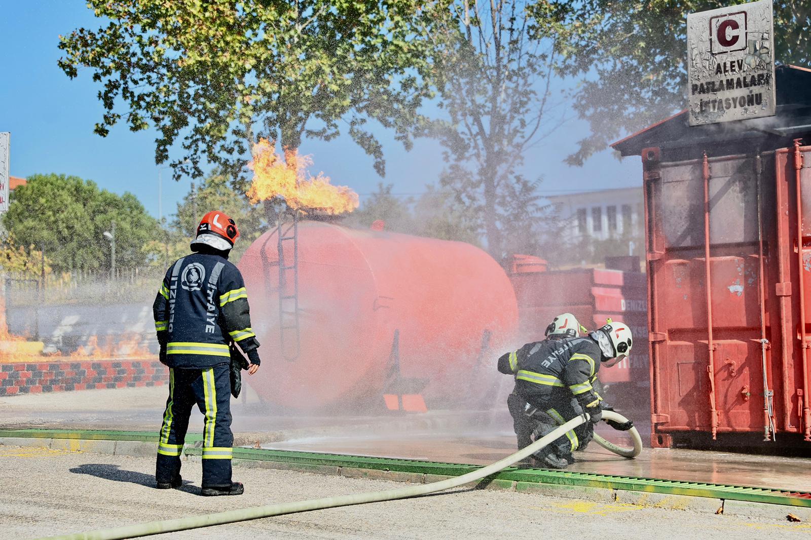 Itfaiye Eğitimini Ziyaret