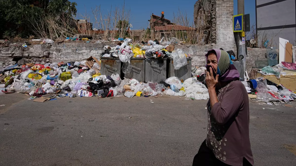 Izmir Çöp 3