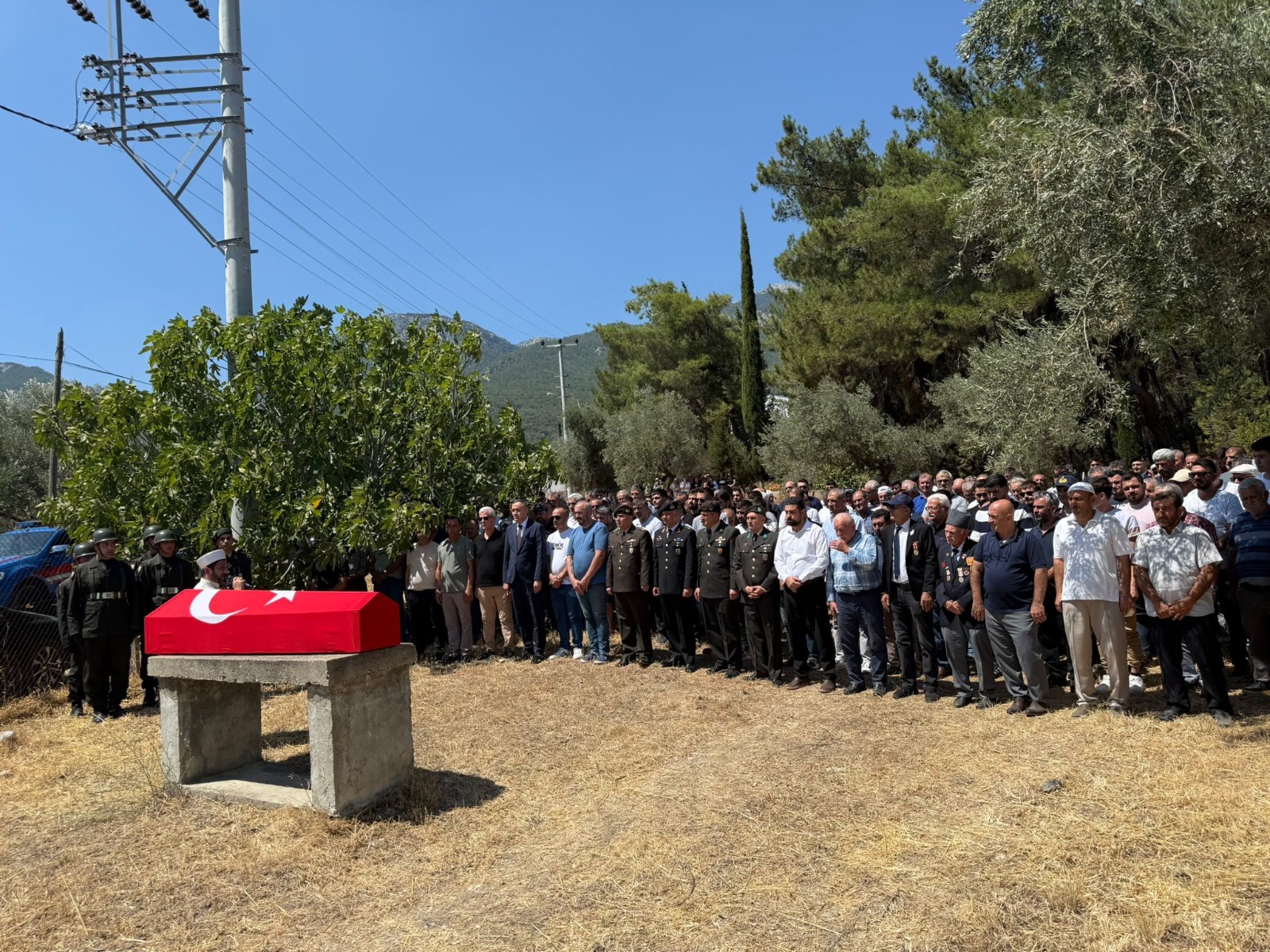 Düzenlenen törene ilgi ve katılım yüksekti