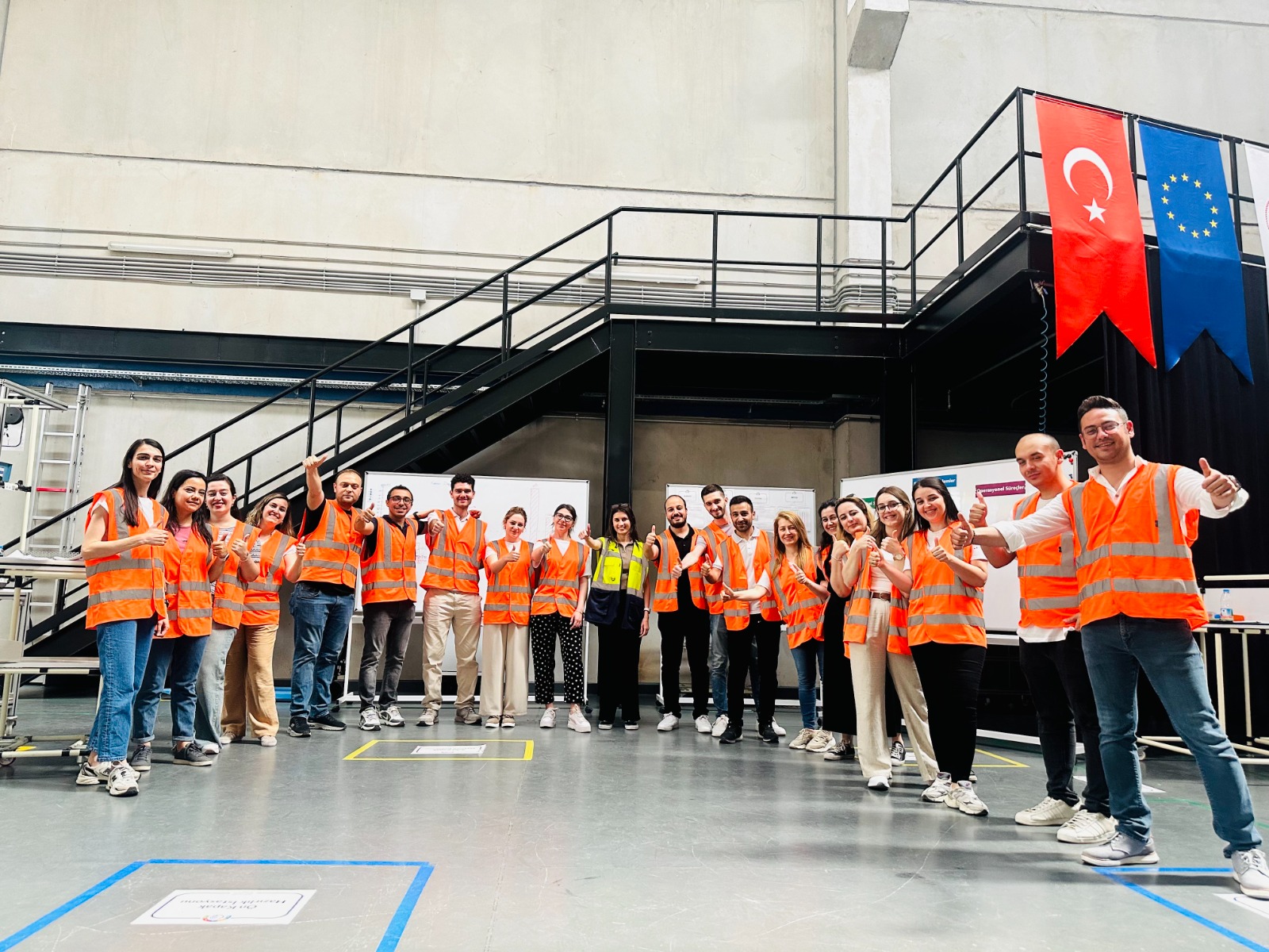 Model fabrika ağı genişliyor