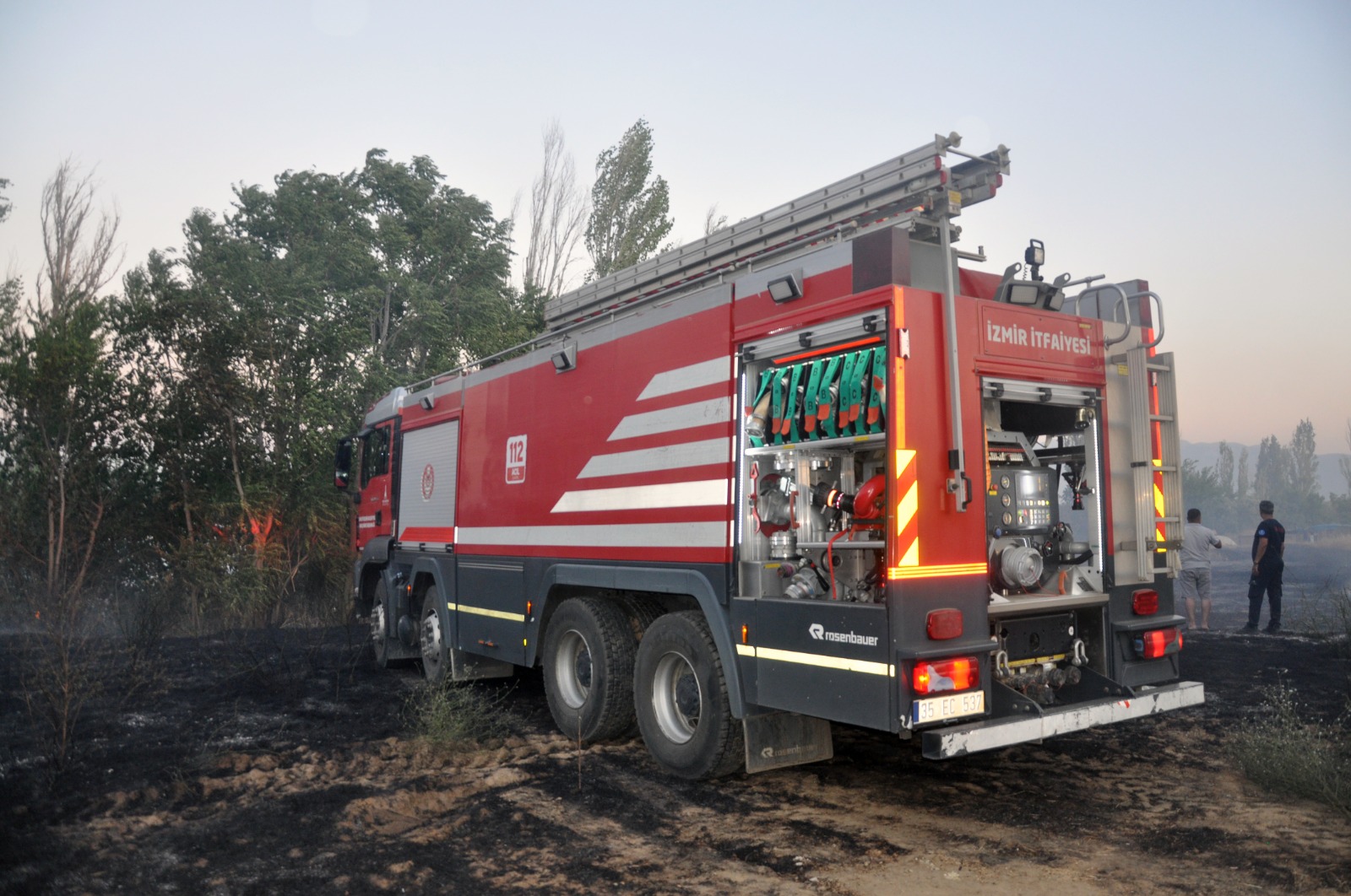 Alevler paniğe neden oldu