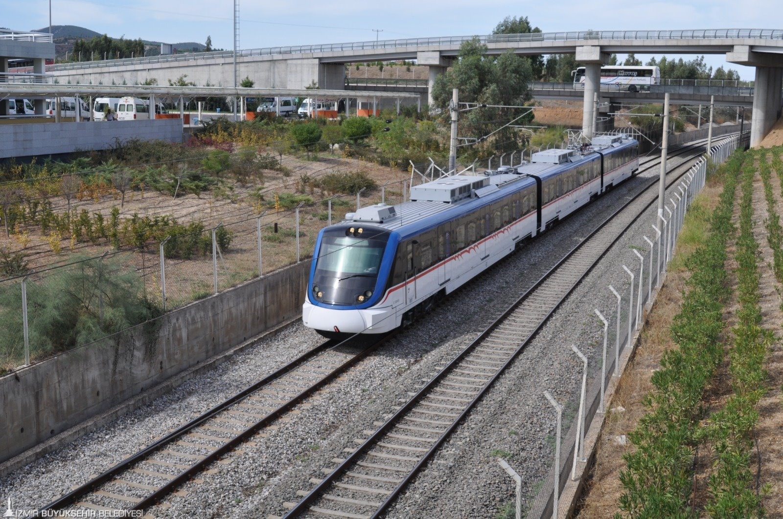 İZBAN’da eski tarife uygulanıyor