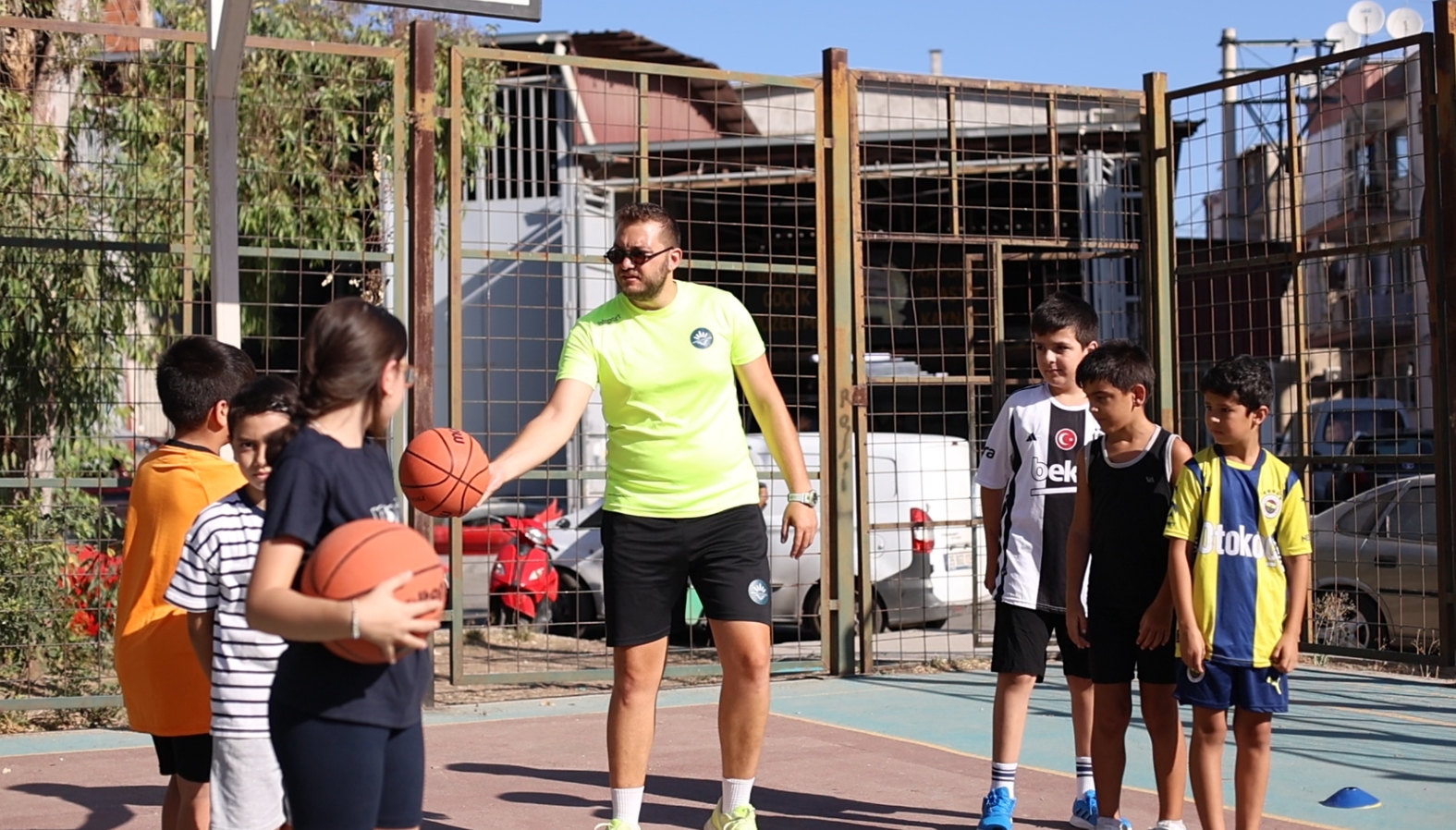 Karabağlar'da Mahallelerde Spor (2)