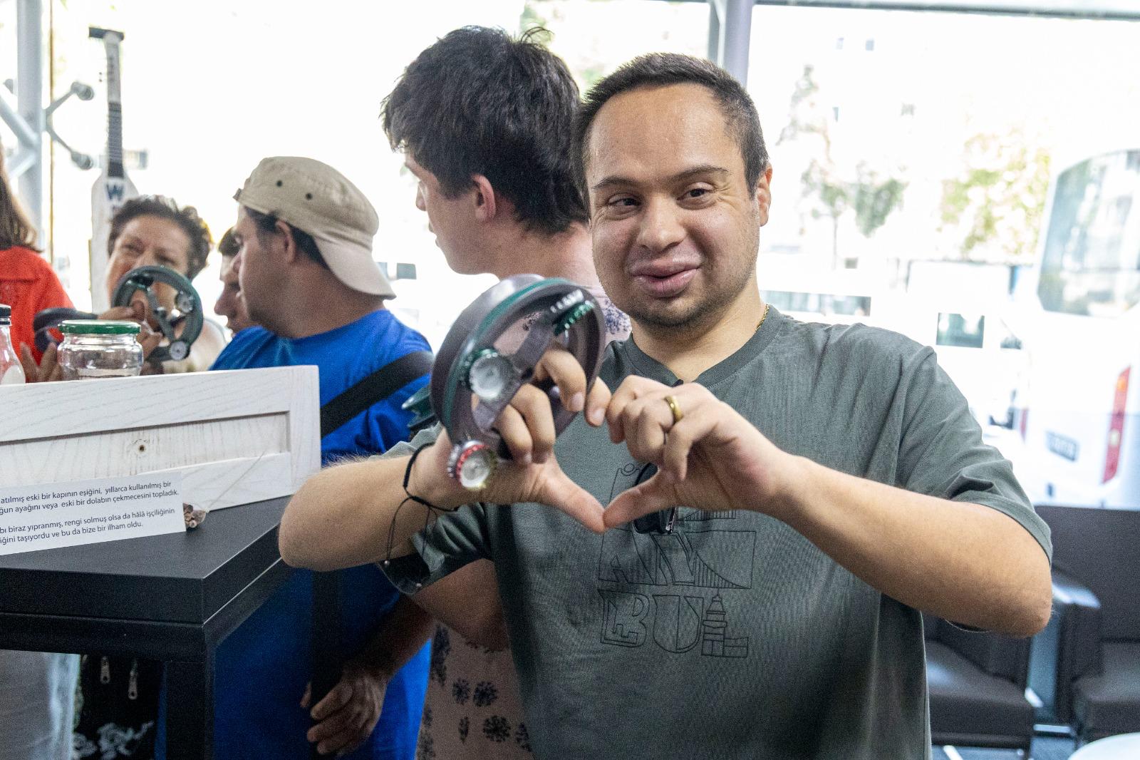 Eğitim imkanı ve sosyal hizmet uygulamaları bir arada yürütülüyor