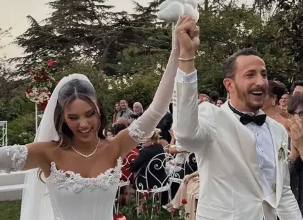 Lale Onuk Berkan Evlilik