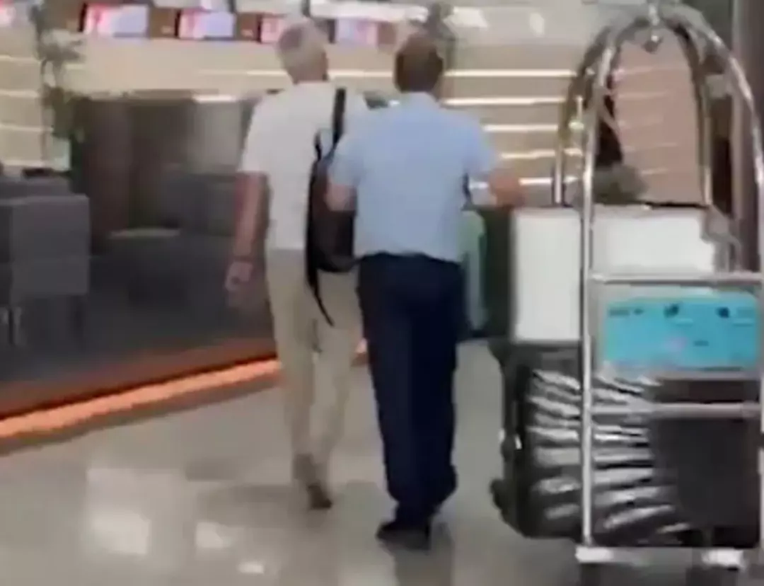 Sessiz kalışı sosyal medyada konuşuldu