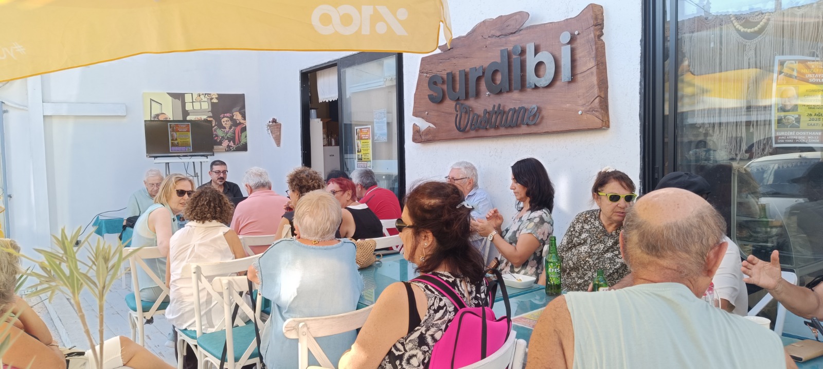 Zor şartlardan kütüphaneye oradan da okuyuculara ulaşan yolculuk