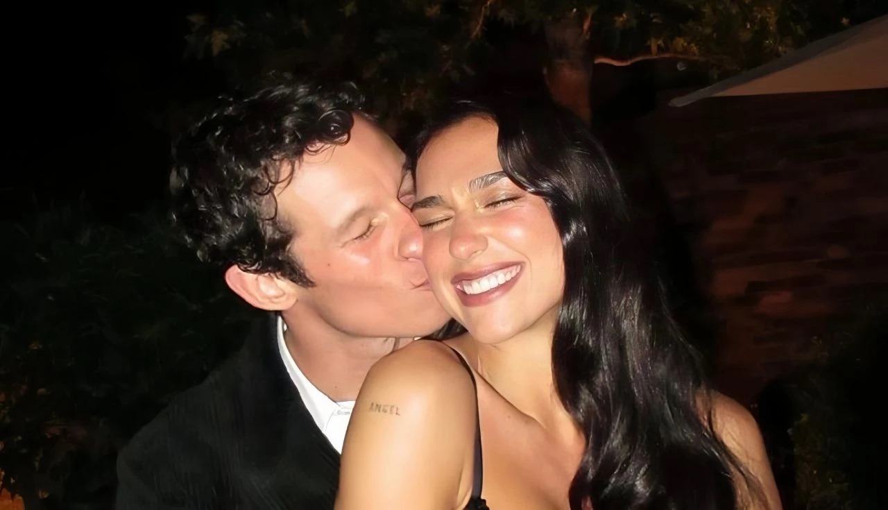 Nişanlı Kosova’dan Dua Lipa Kararnames