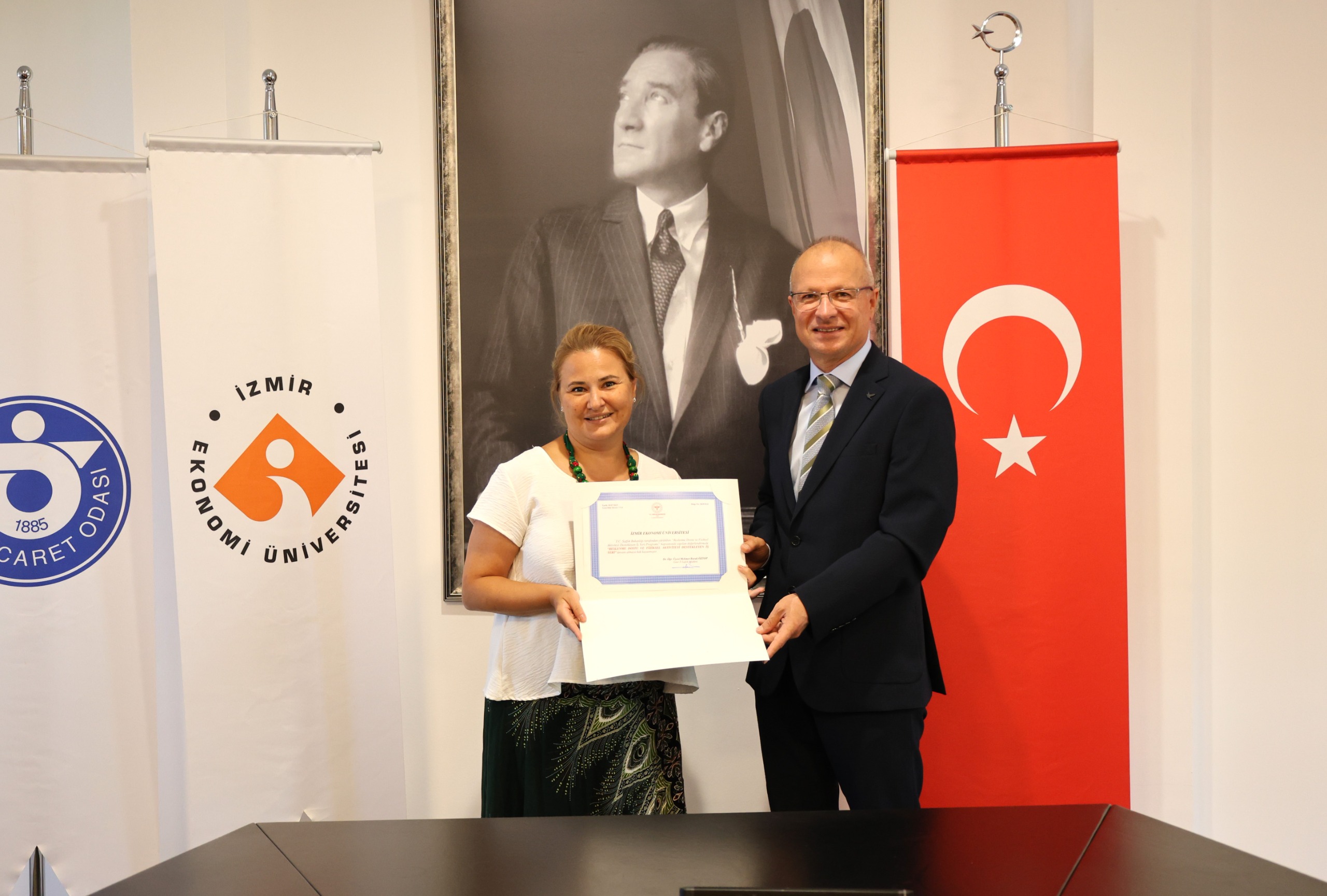 Prof. Dr. Aslı Ceylan Öner Ve Dr. Metin Kızılelma