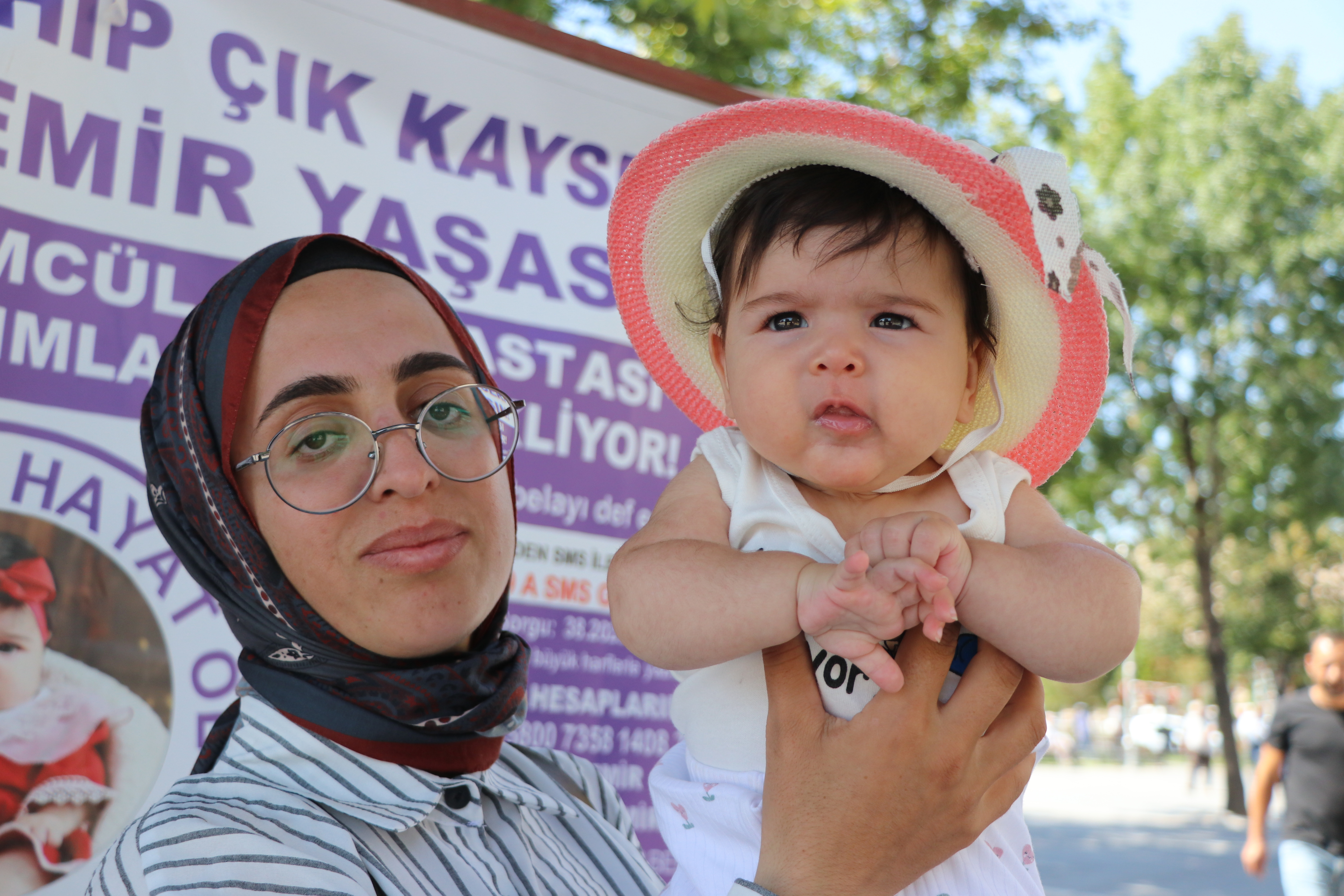 S M A L I A L Y A N I N A N N E S I B E B E G I M I Y A 3