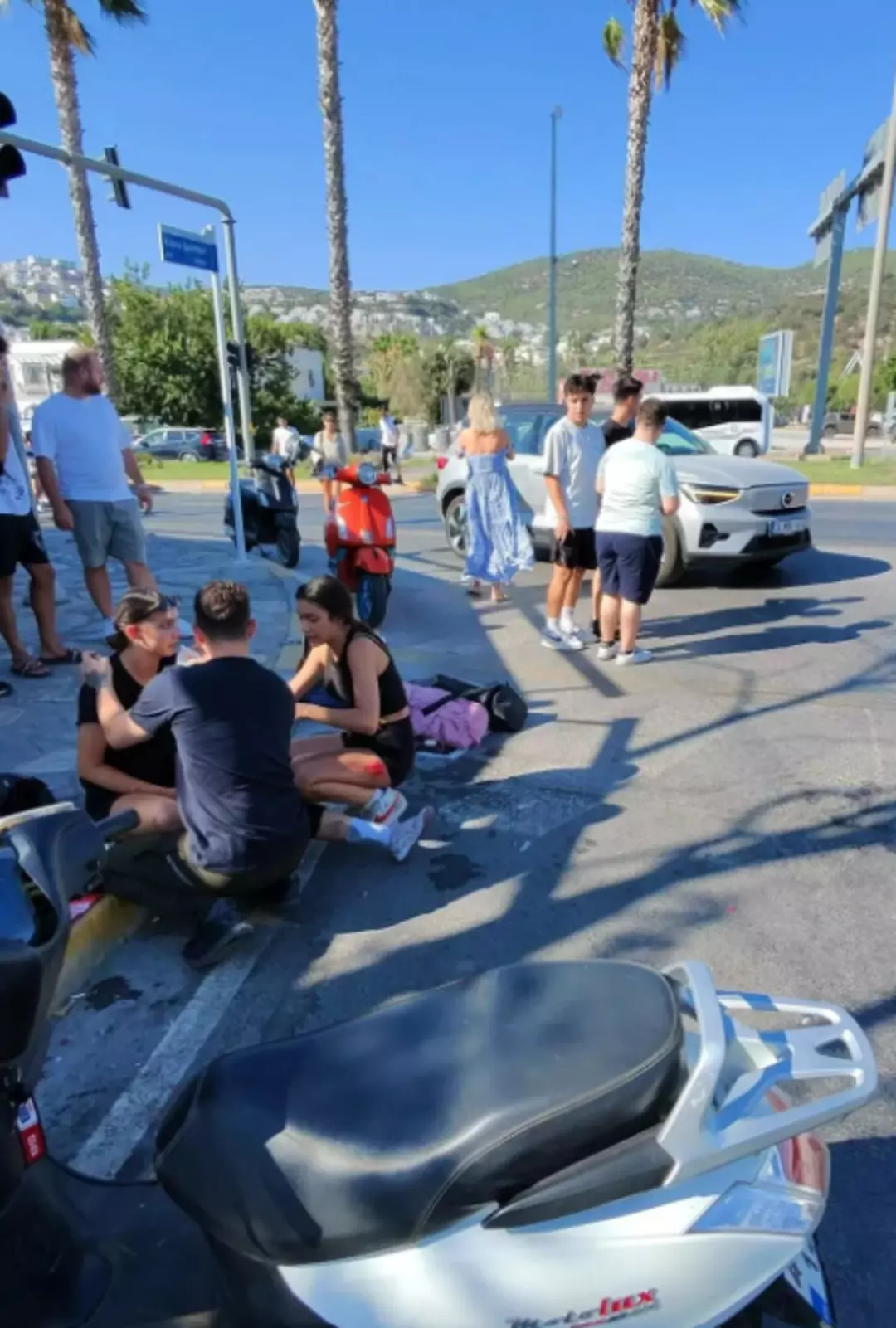 Yaralılar yardımı reddetti