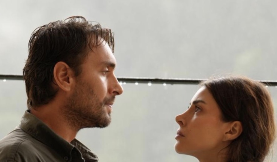 Tasacak Bu Deniz Oyunculari